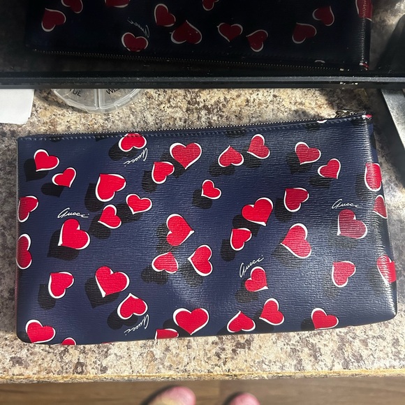 AUTHENTIC Gucci wedge heels and clutch…reposh…never got to wear…wedge to high - Picture 7 of 8